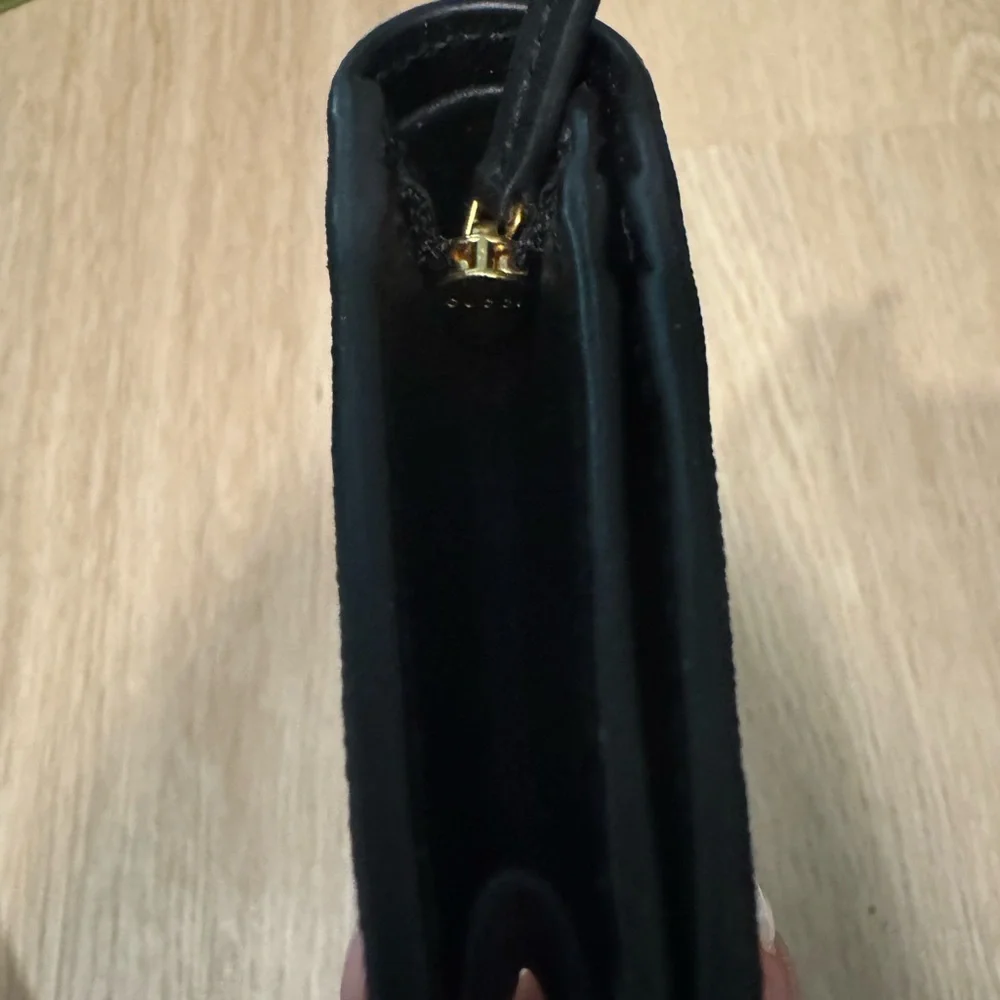 Gucci GG Monogram Bee Wallet- SOLD - Picture 5 of 8